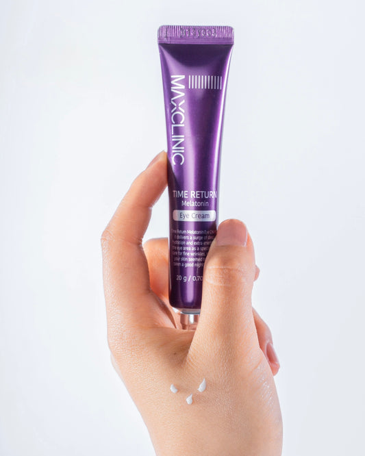 Contorno de ojos coreano para rejuvenecer la mirada de noche” Contorno de ojos coreano para rejuvenecer la mirada de noche.