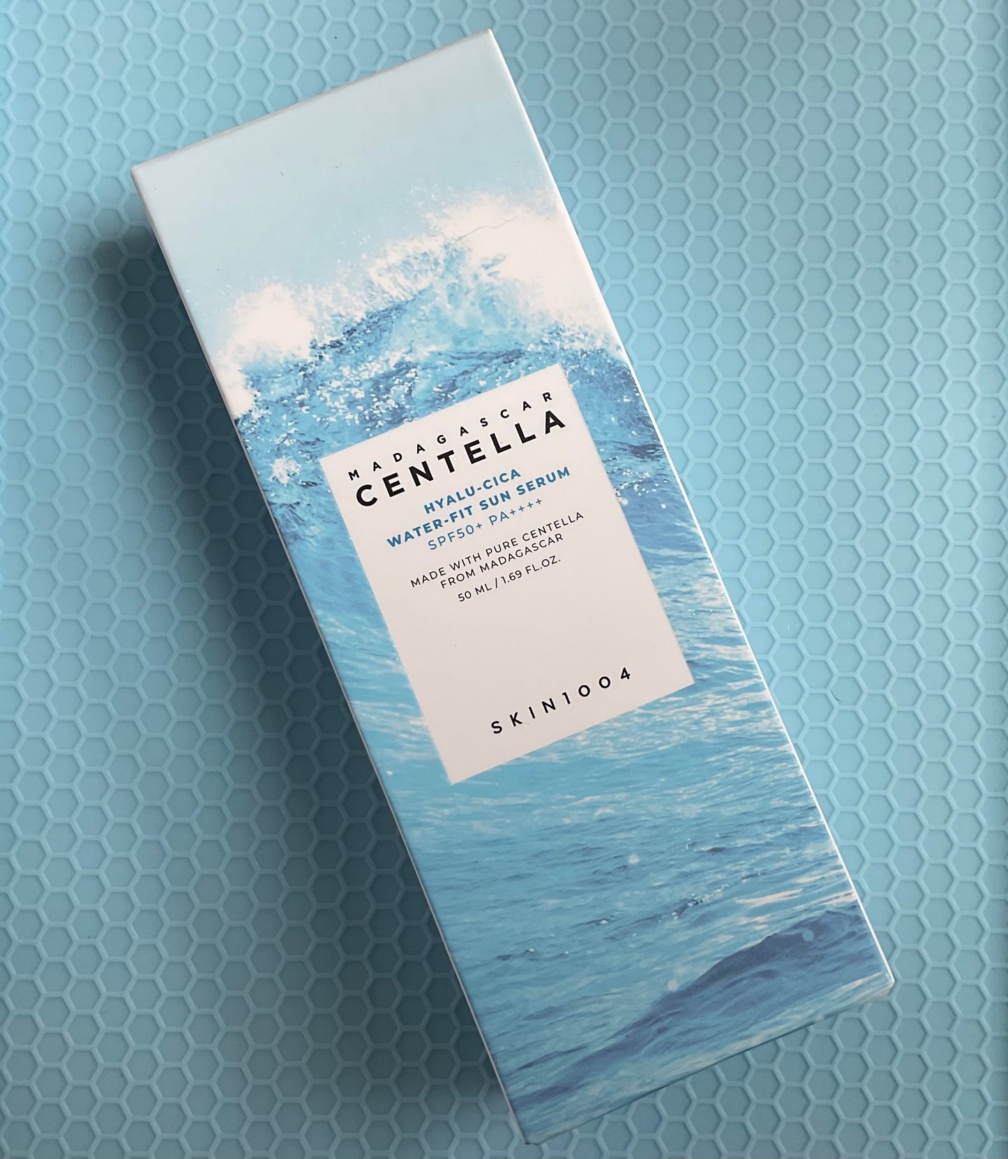 Bloqueador coreano hidratante con SPF50 y textura serum